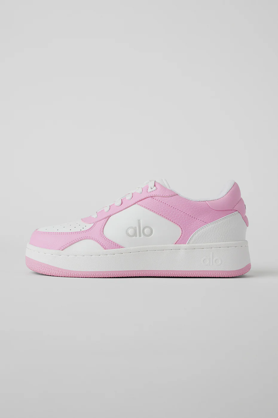 Alo Yoga Recovery Mode Sneaker - Pink/White