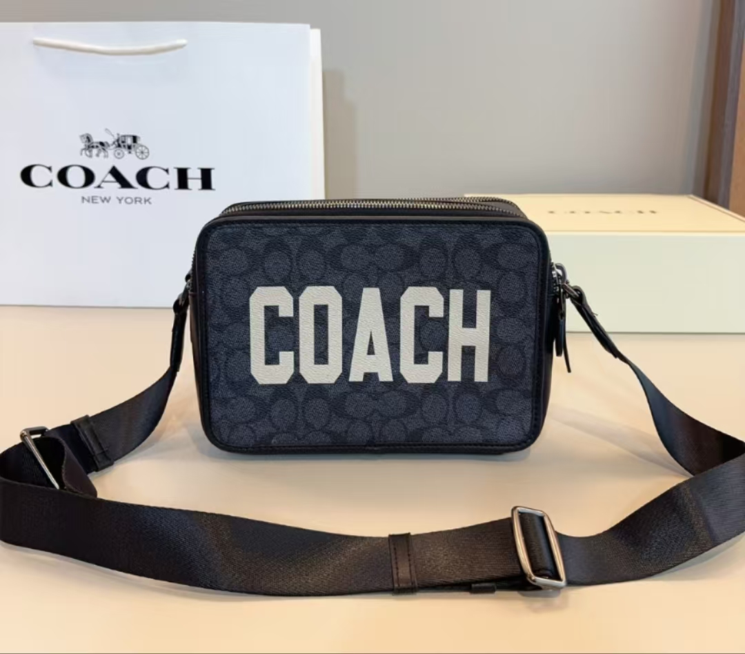 GUCCL Graham Black Classic Men's Bag