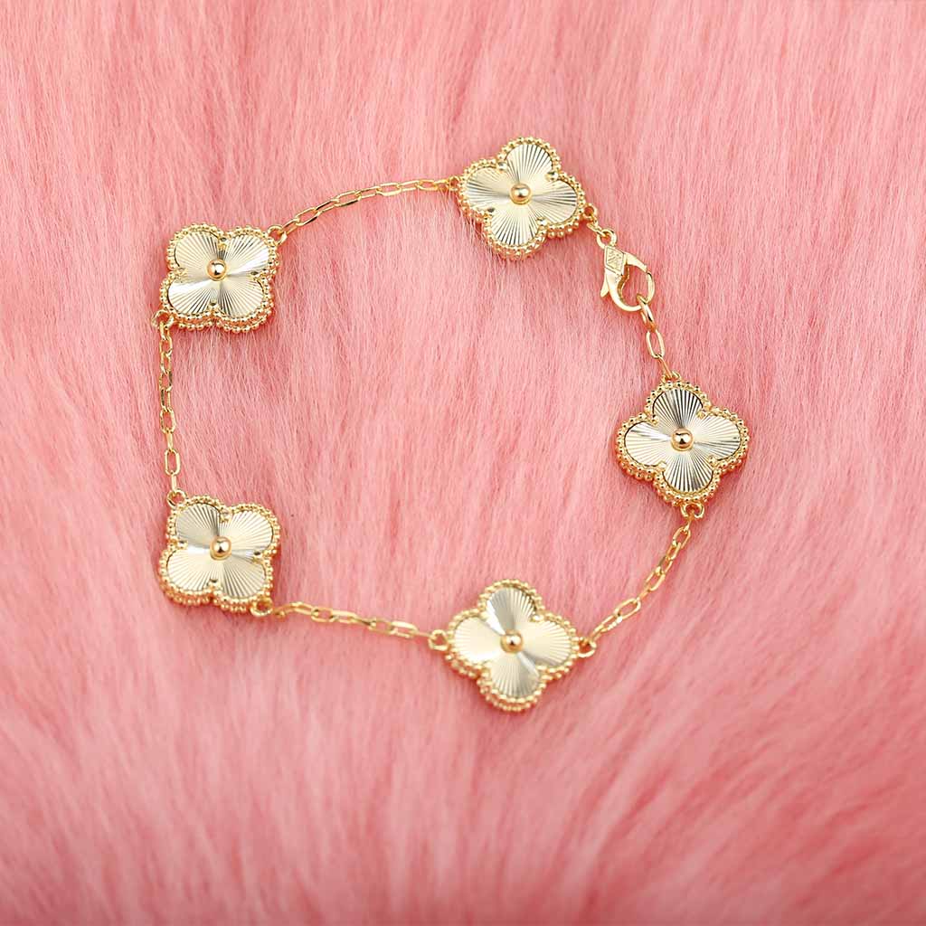 Van Cleef&Arpels VCA Gold Laser Bracelet Jewelry