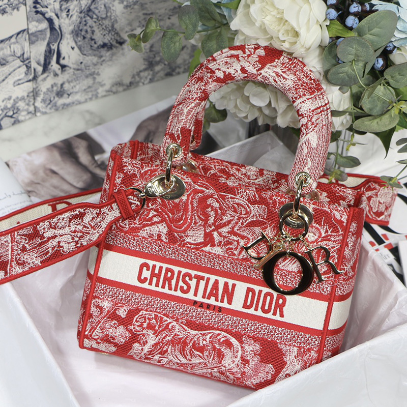 Dior The LADY D-LITE Bag Raspberry Toile de Jouy Reverse Embroidery M0565ORGO_M929 AAA Quality