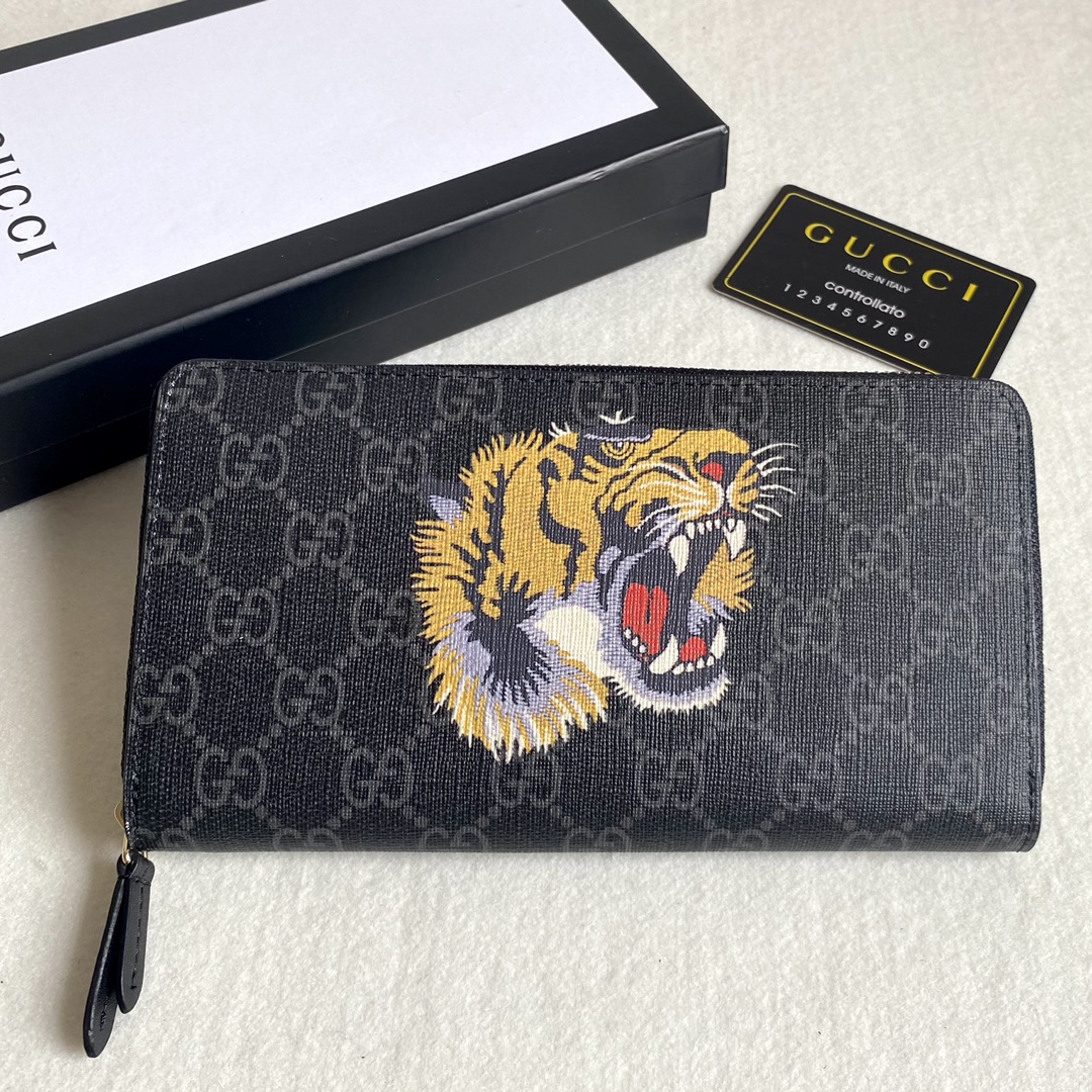 Gucci Unisex GG Supreme Printed Long Zipper Wallet