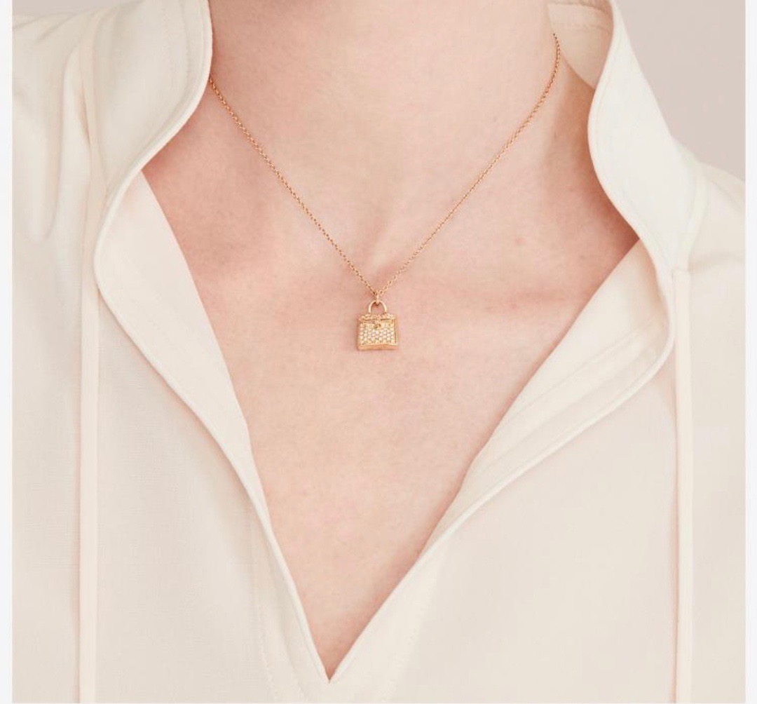 Hermes bag pendant necklace