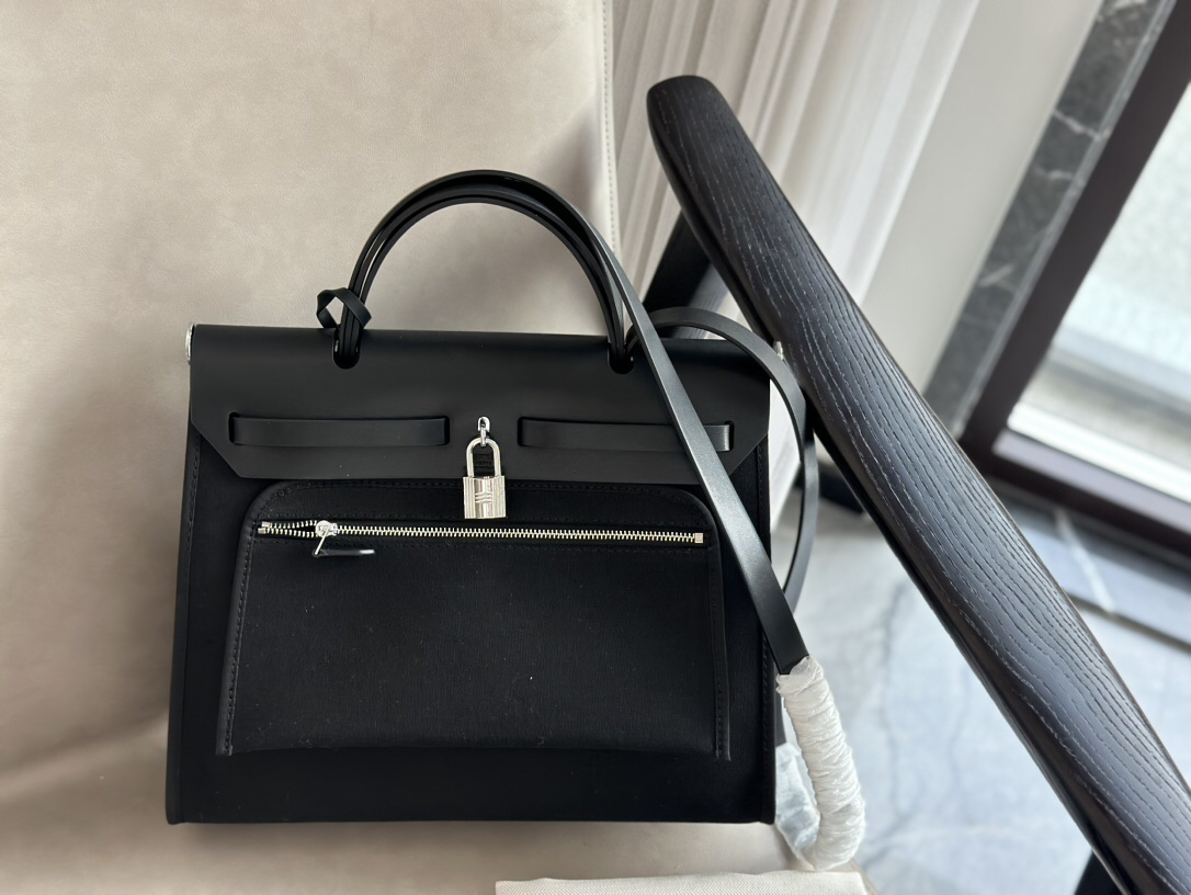 Hermès canvas shopping bag