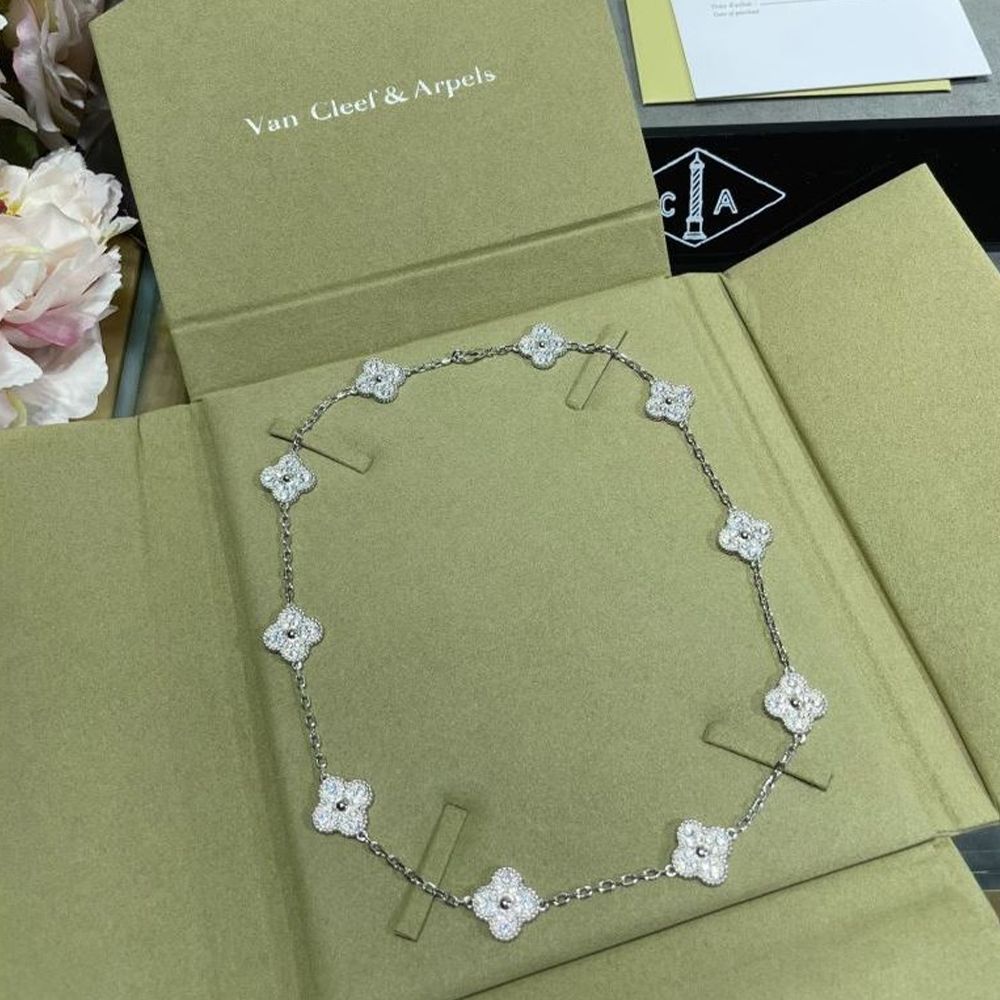 Van Cleef & Arpels Vca Diamond Four-Leaf Clover Necklace Jewelry