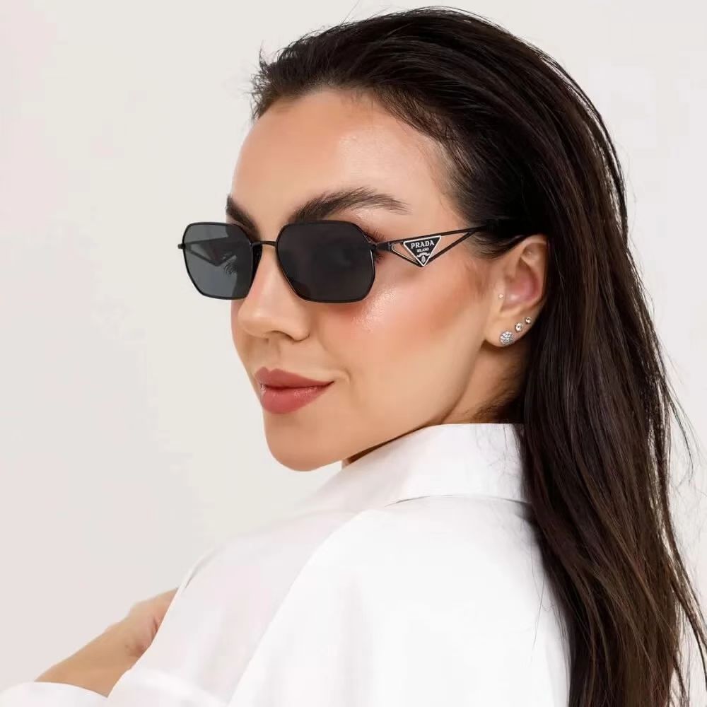 Prada logo square frame sunglasses