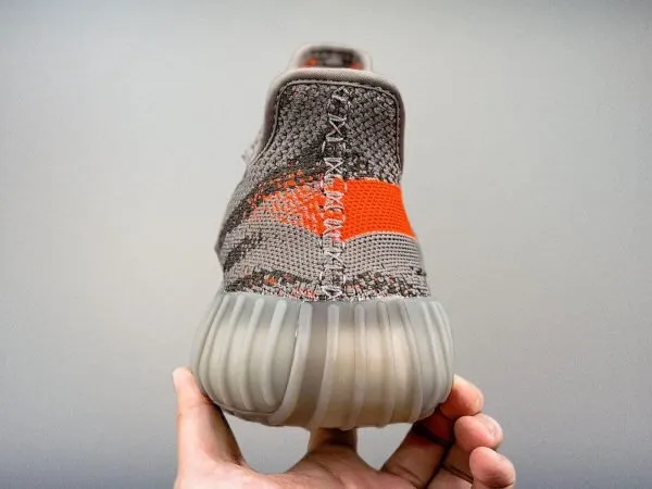 Yeezy350 Boost V2 “Beluga Reflective”