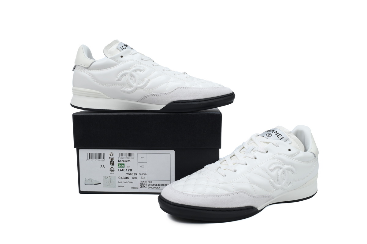 Chanel Sneakers 24A