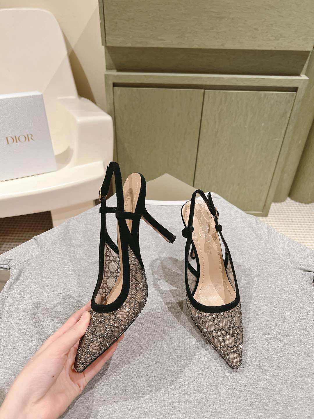 Dior early spring new diamond studded high heels