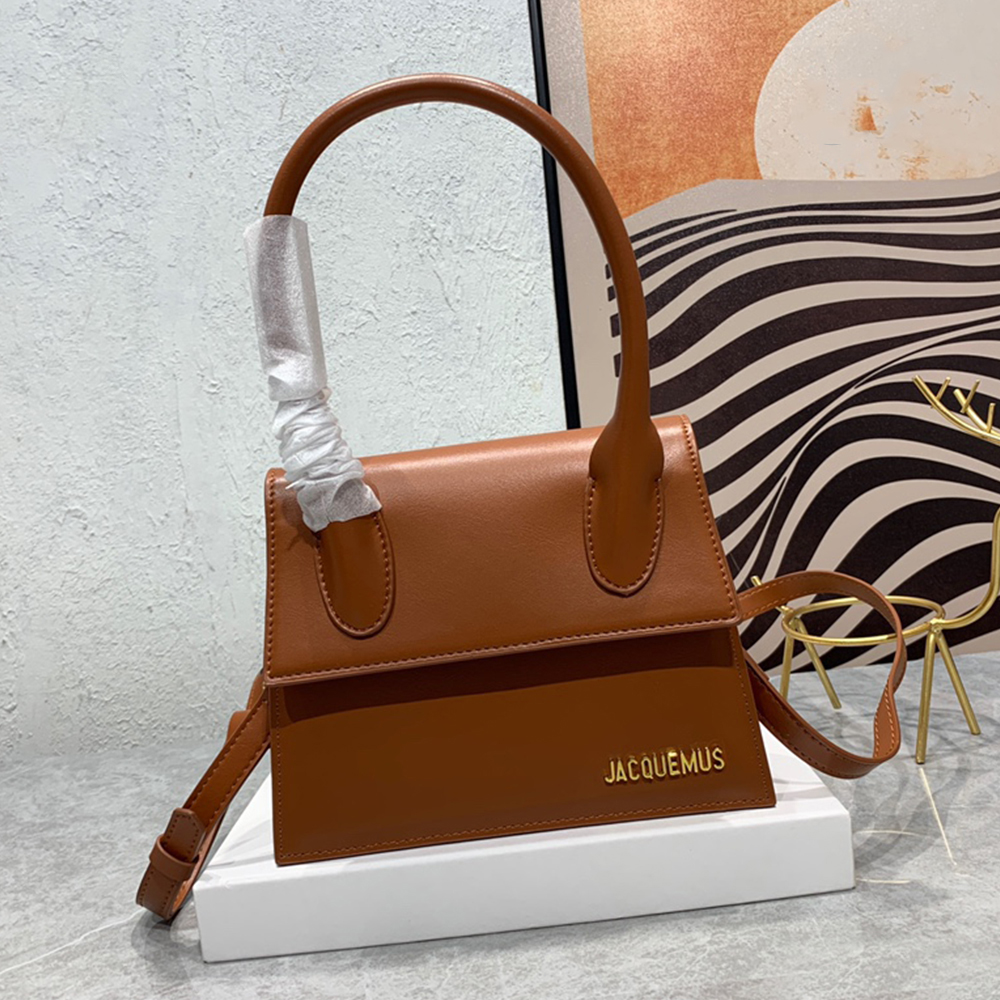 Jacquemus Le Grand Chiquito Medium Tote Lipstick Bag