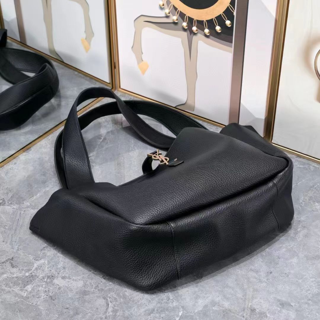 Saint Laurent YSL Le 5 A 7 Bea In Grained Leather