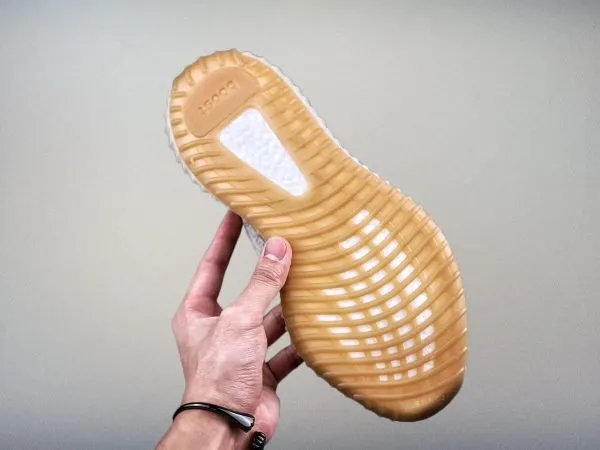 Yeezy350 Boost V2 “Sesame”