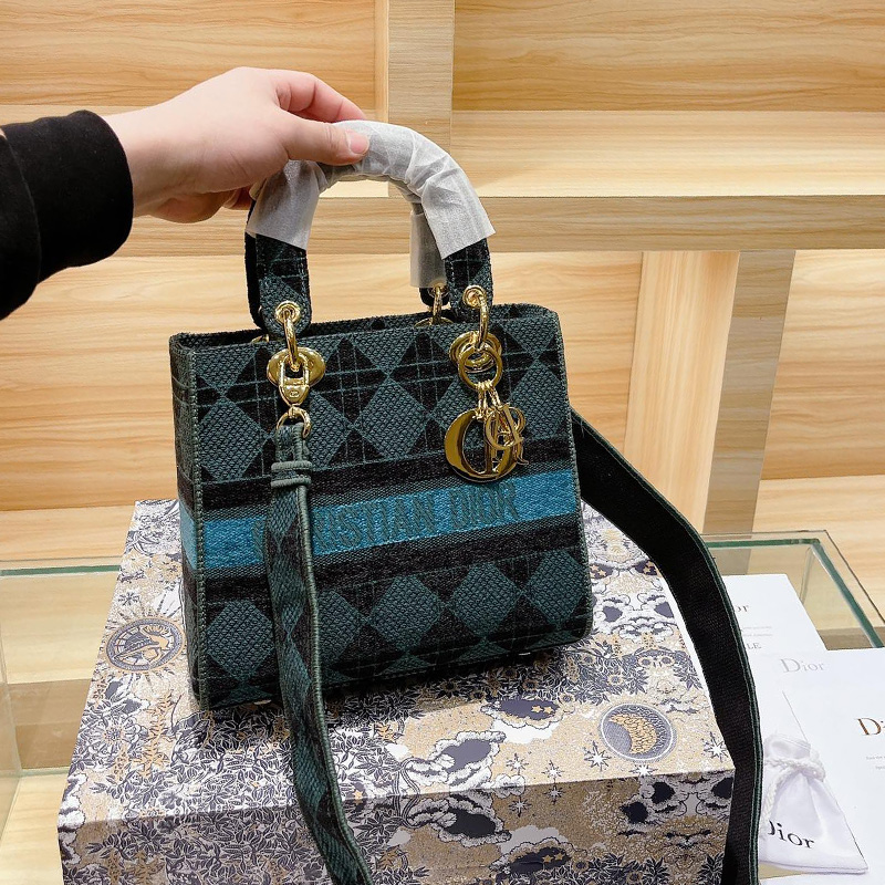 Dior The LADY D-LITE Bag  AAA Quality