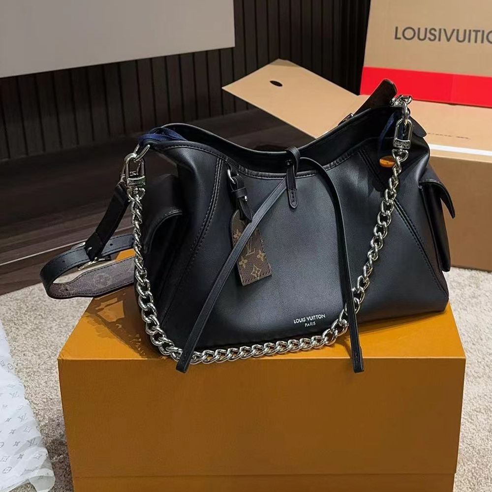 Louis Vuitton LV CarryAll Cargo