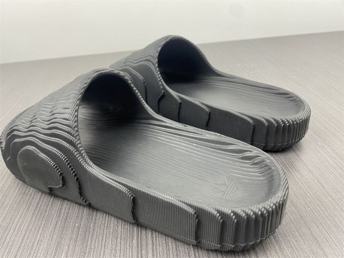 Yeezy Slide new collection 5