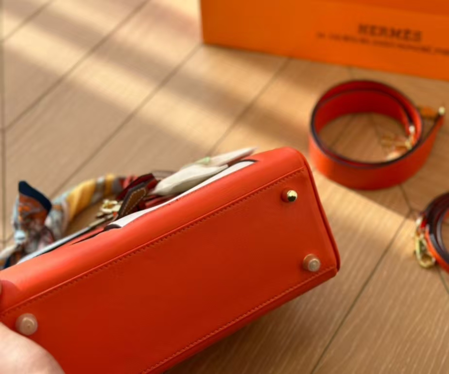 Hermes Classic Kelly Bag