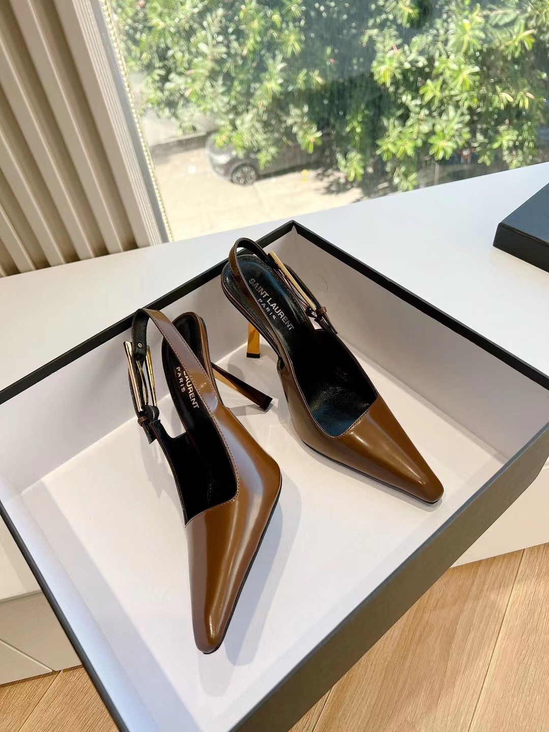 Saint Laurent metal heel high heels