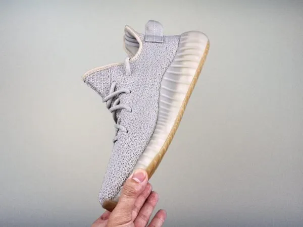 Yeezy350 Boost V2 “Sesame”