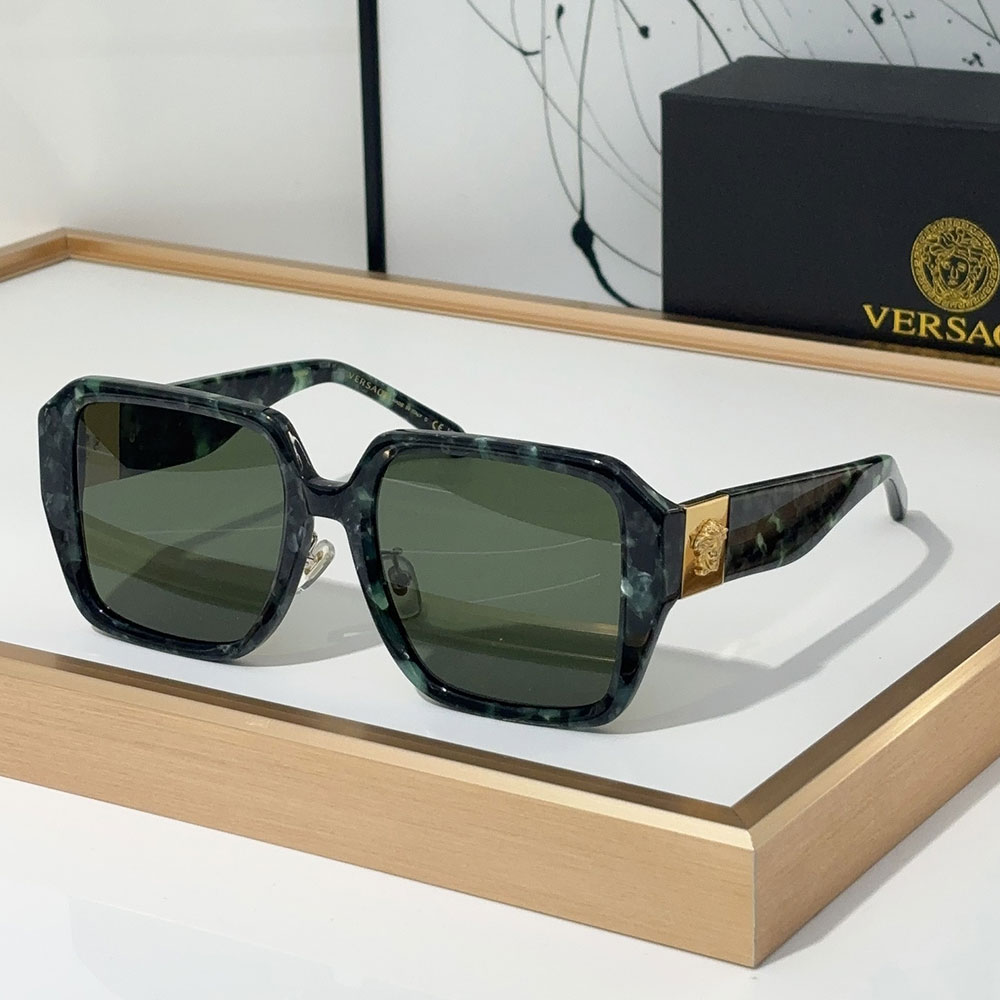 Versace Simple Square Sunglasses Go With Everything Sunglasses Top Quality
