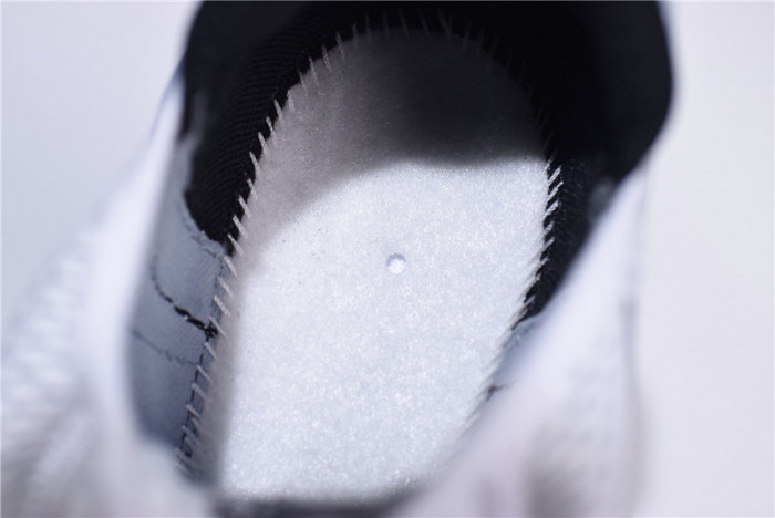 NIKE AIR MAX 270 WHITE/BLACK AH8050-100