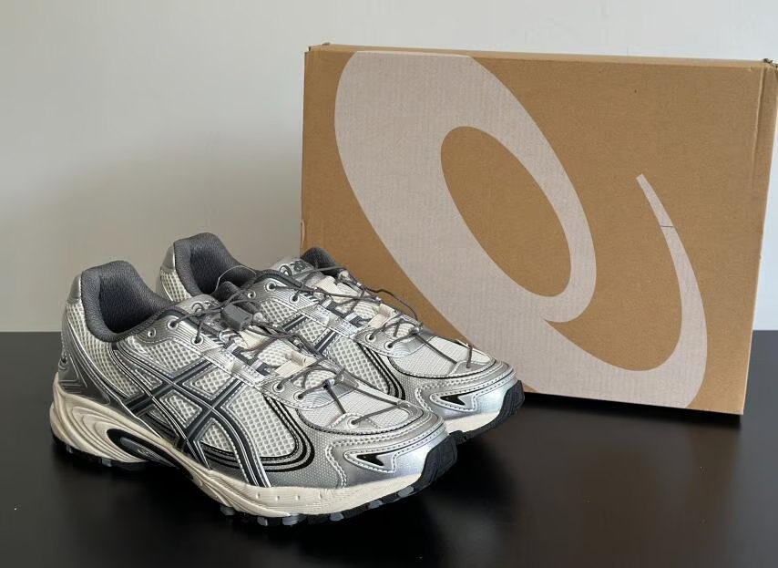 Asics Gel Kahana TR V4 Silver White