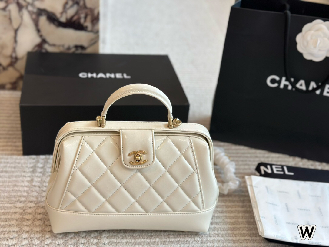 Chanel 24a Doctor Bag