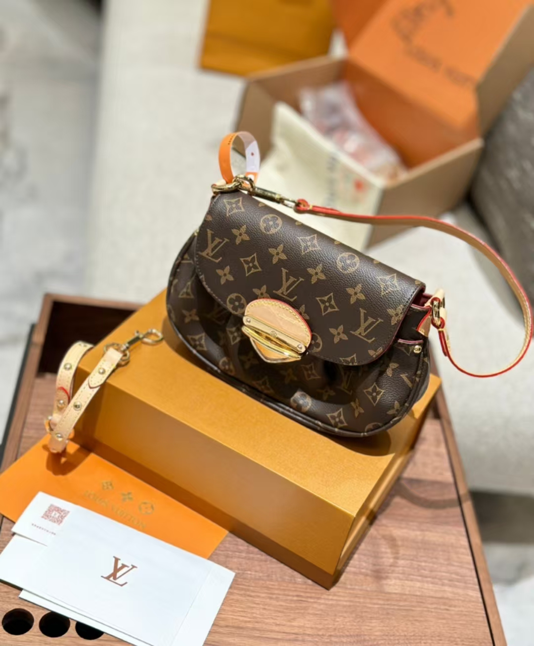 Louis Vuitton LV Old Flower Bag