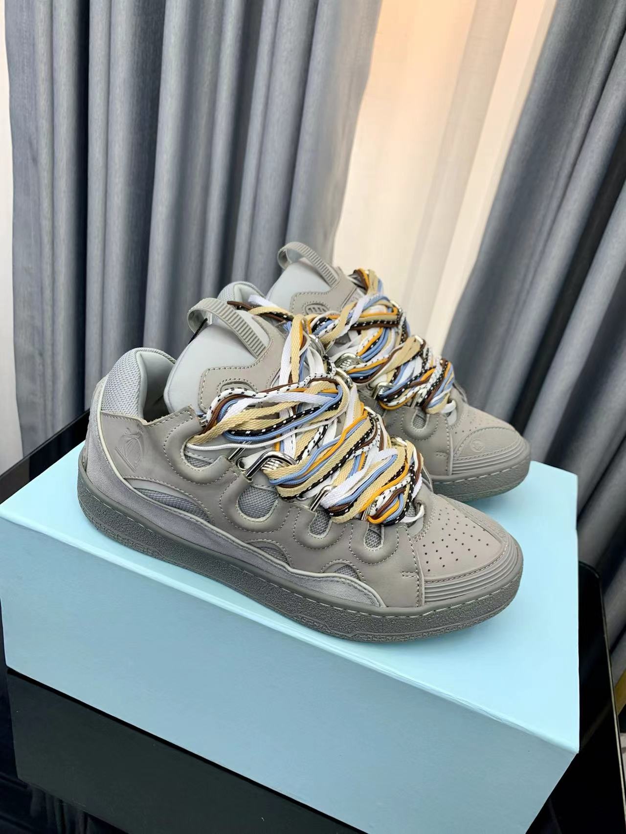 Lanvin LEATHER CURB SNEAKERS
