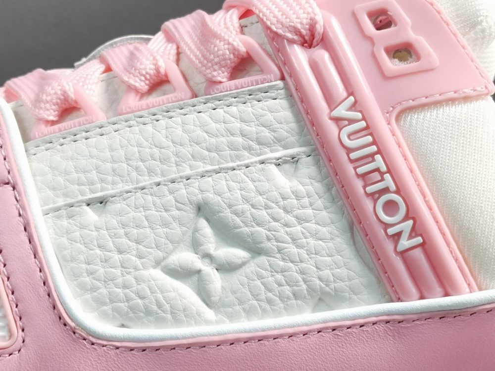 Louis Vuitton Trainer Pink
