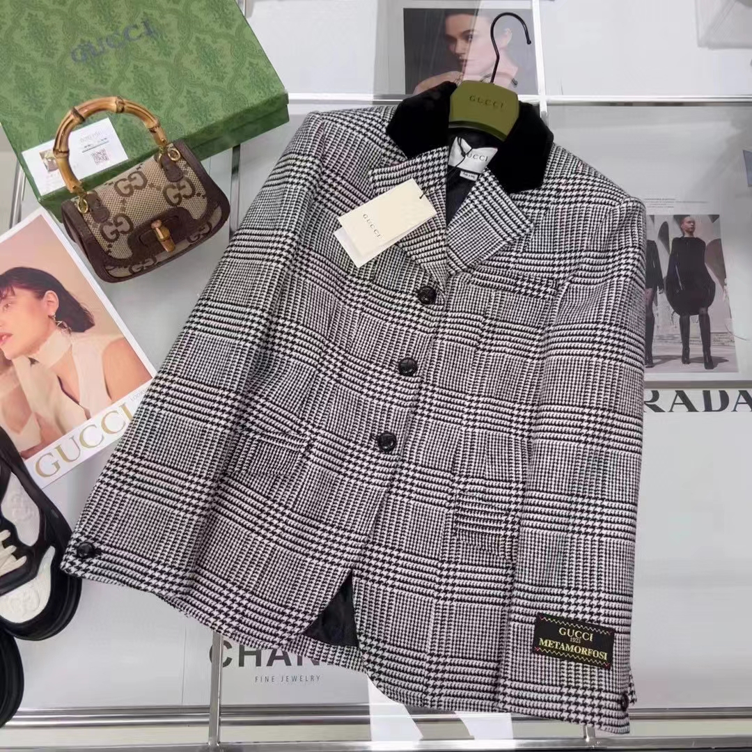 Gucci Men GG Prince Wales Check Jacket Black White Long Sleeves Flap Pockets