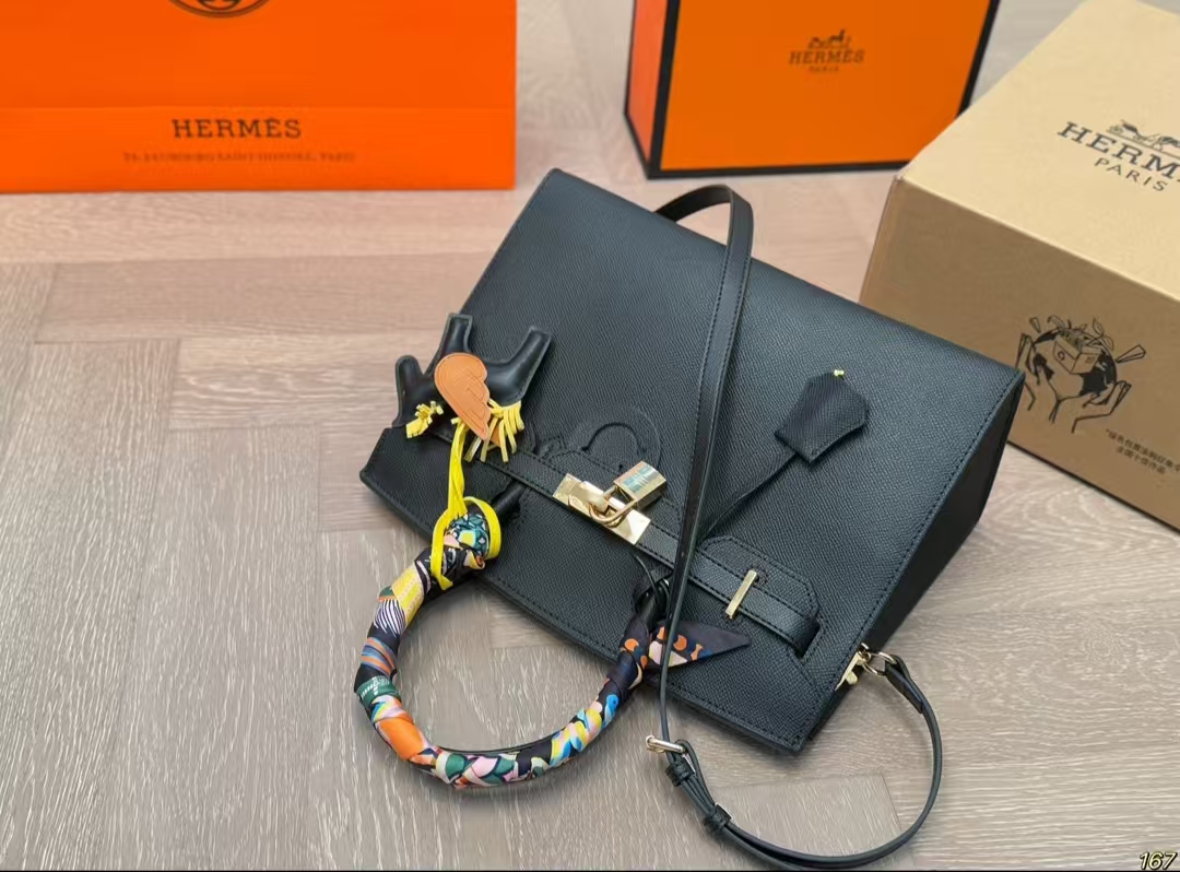 Hermes leather black platinum bag