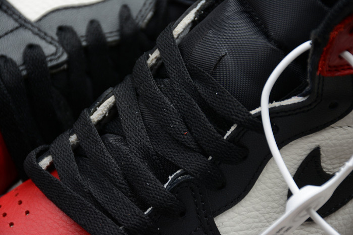 Air Jordan 1 Retro High OG Bred Toe 555088-610