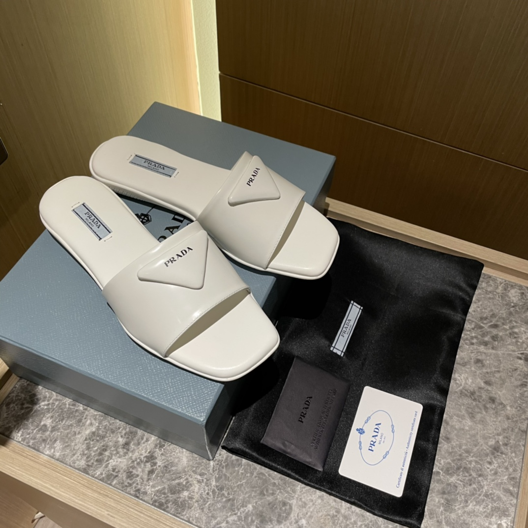 Prada Bright Fat Slippers Fashion Sandals Slide