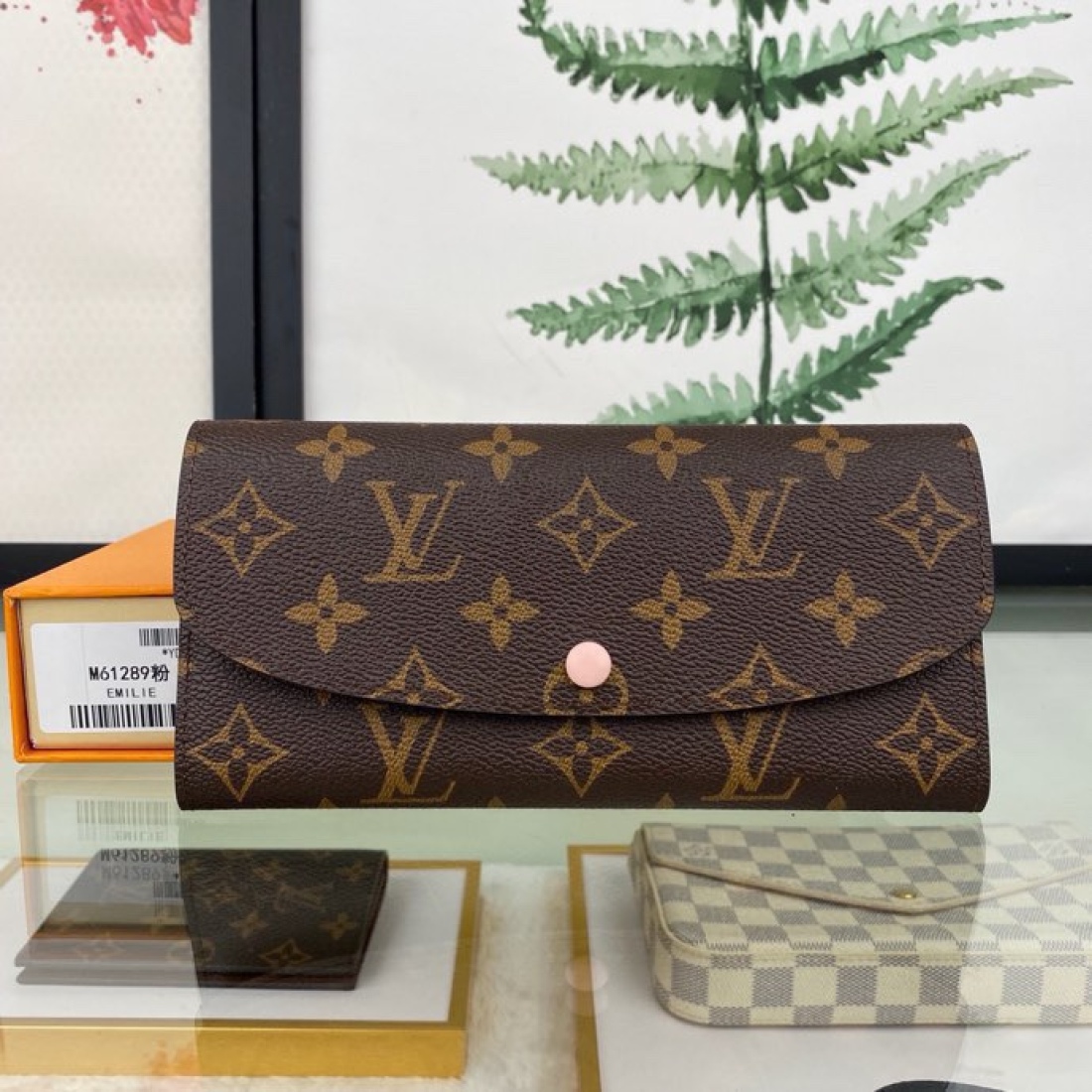 Louis Vuitton LV Emilie Snap On Wallet M61447