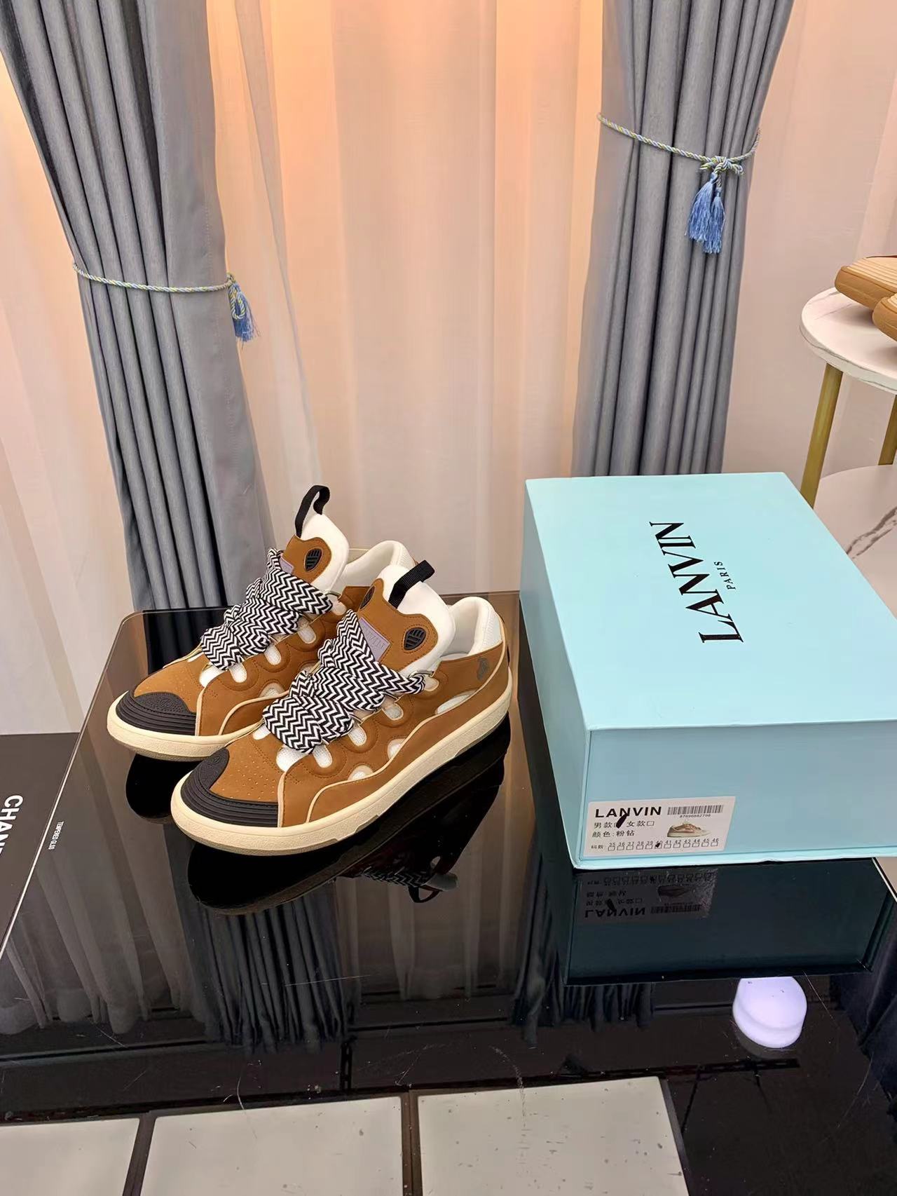 Lanvin LEATHER CURB SNEAKERS