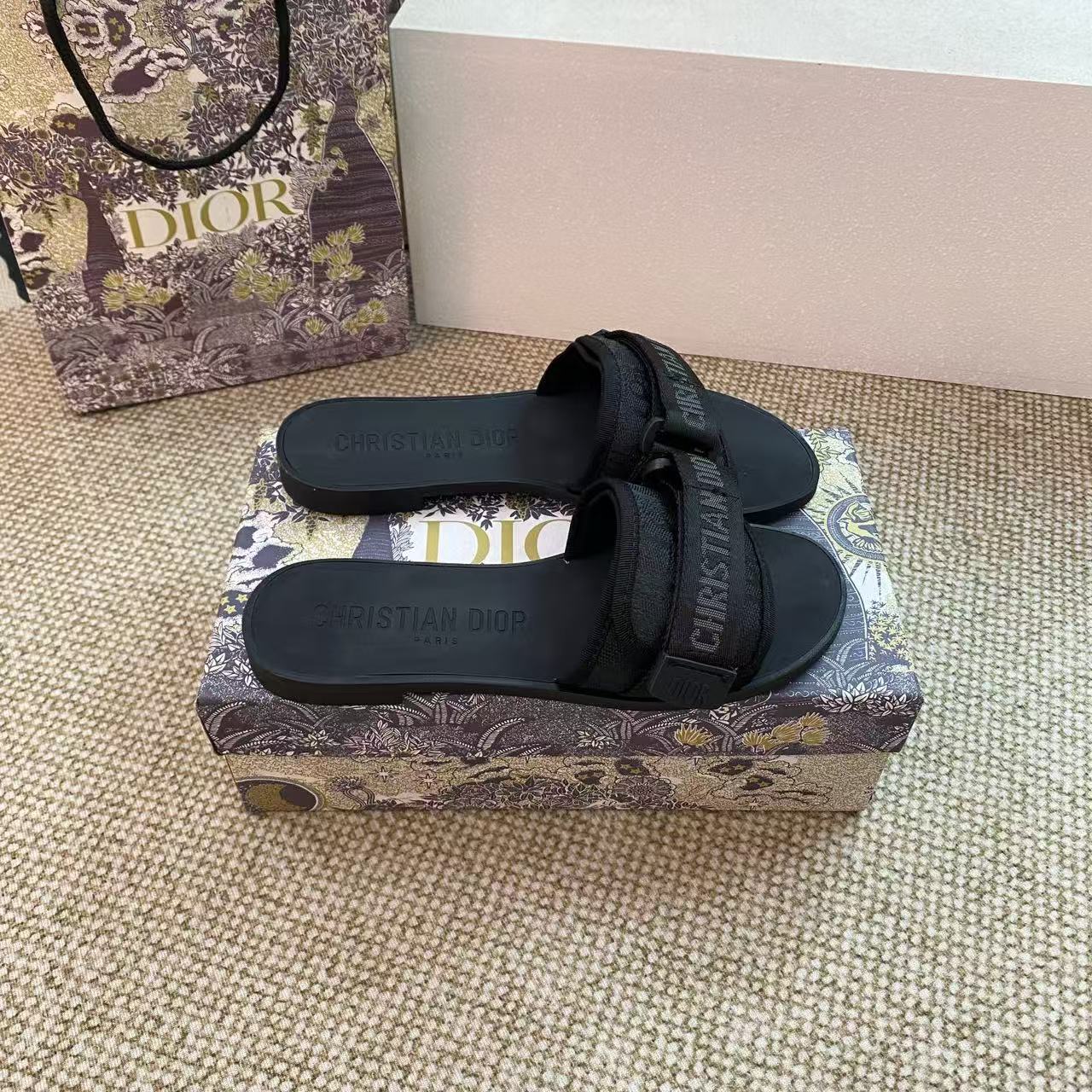 Dior DWAY Slide Slipper Sandals  With Adjustable Type Slide Sandal