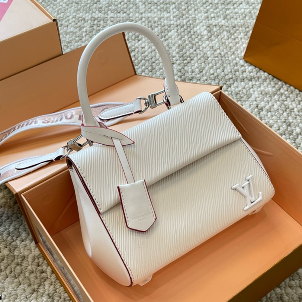 Louis Vuitton LV Cluny Grained Leather Shoulder Handbag