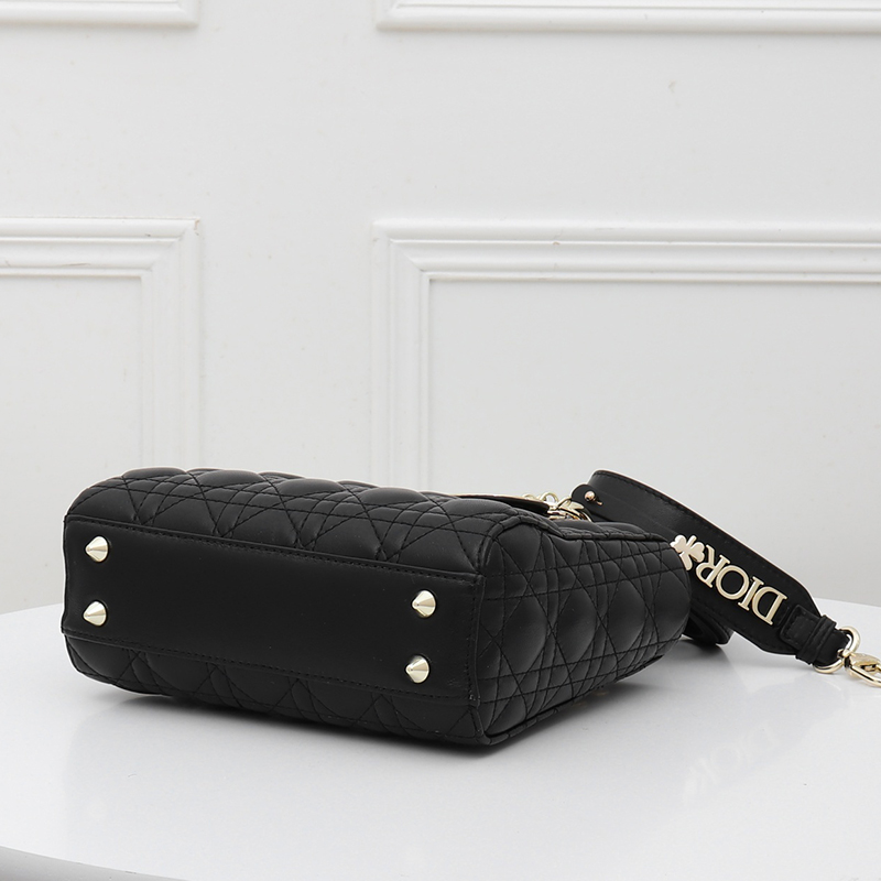 Dior The LADY D-LITE Bag AAA Quality