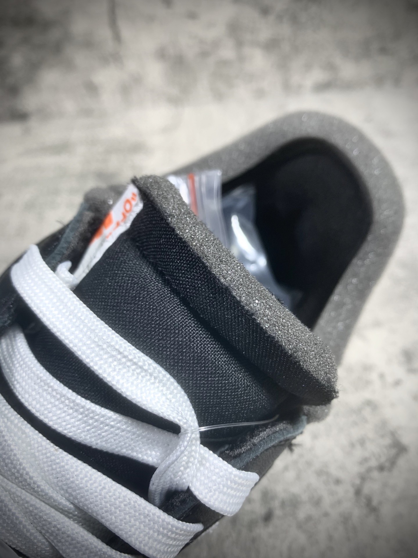 AO4297-100 OFF White X Air Force 1 ’07 Low Conplex Con