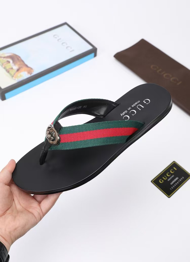 GUCCI flat slippers