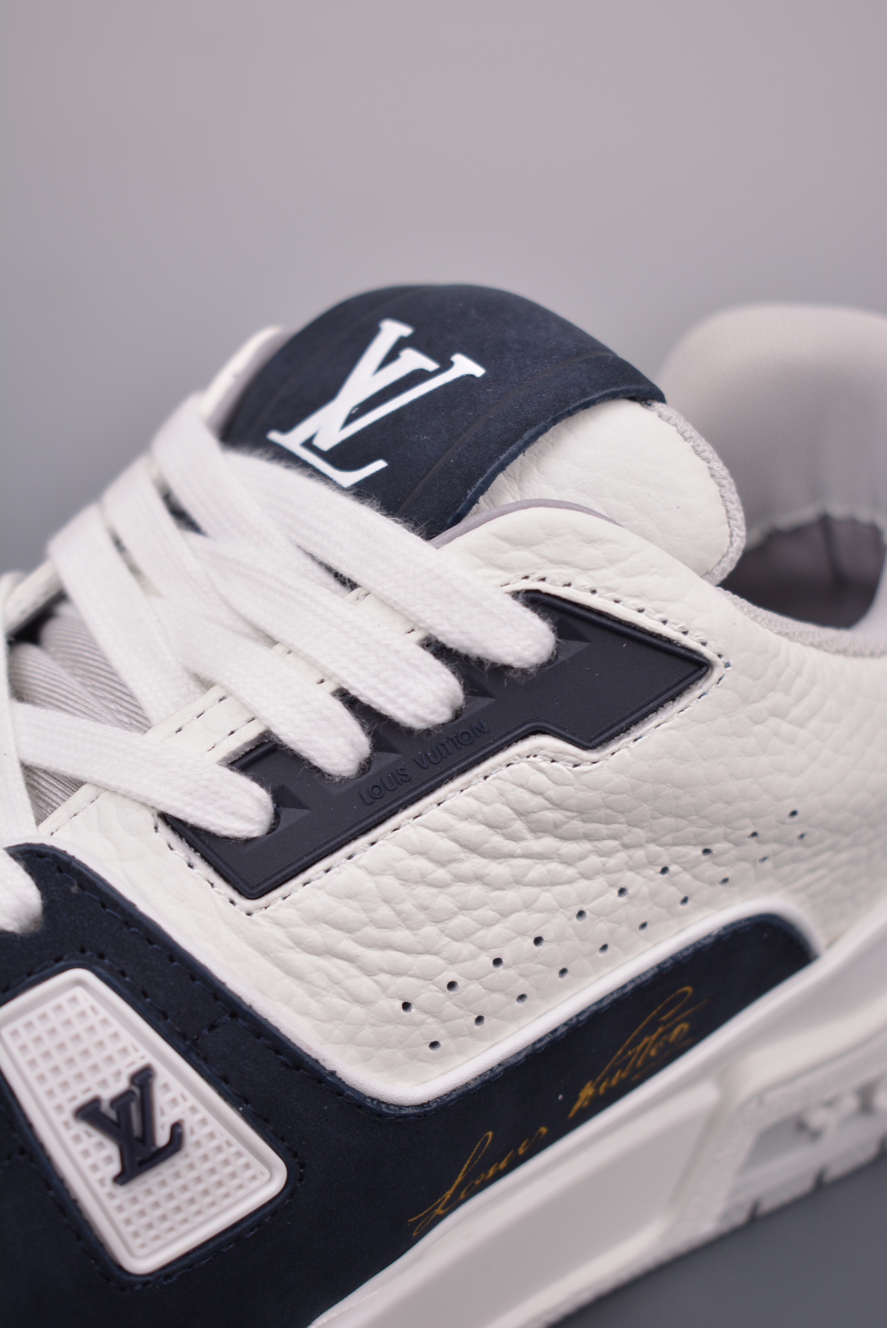 Louis Vuitton Trainer Sneakers