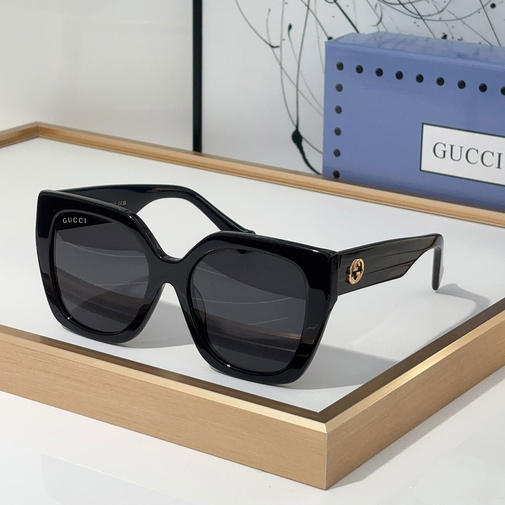 Gucci  Casual everything sunglasses Top quality