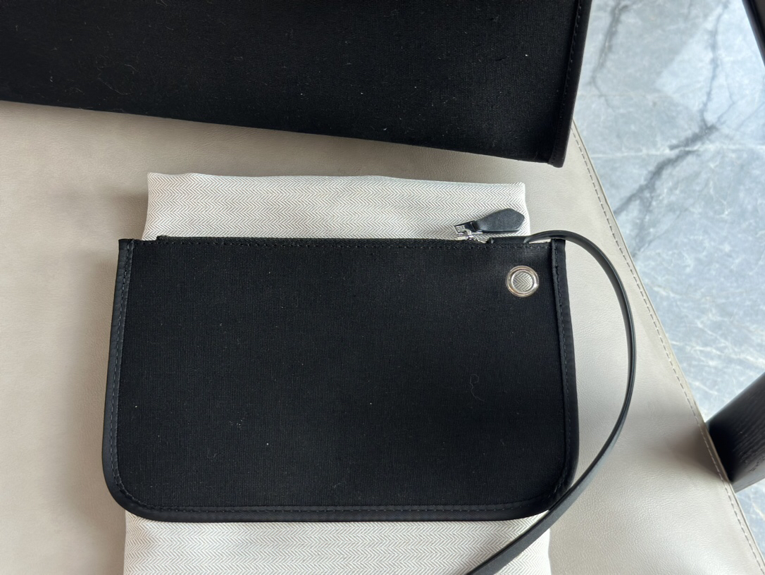 Hermès canvas shopping bag