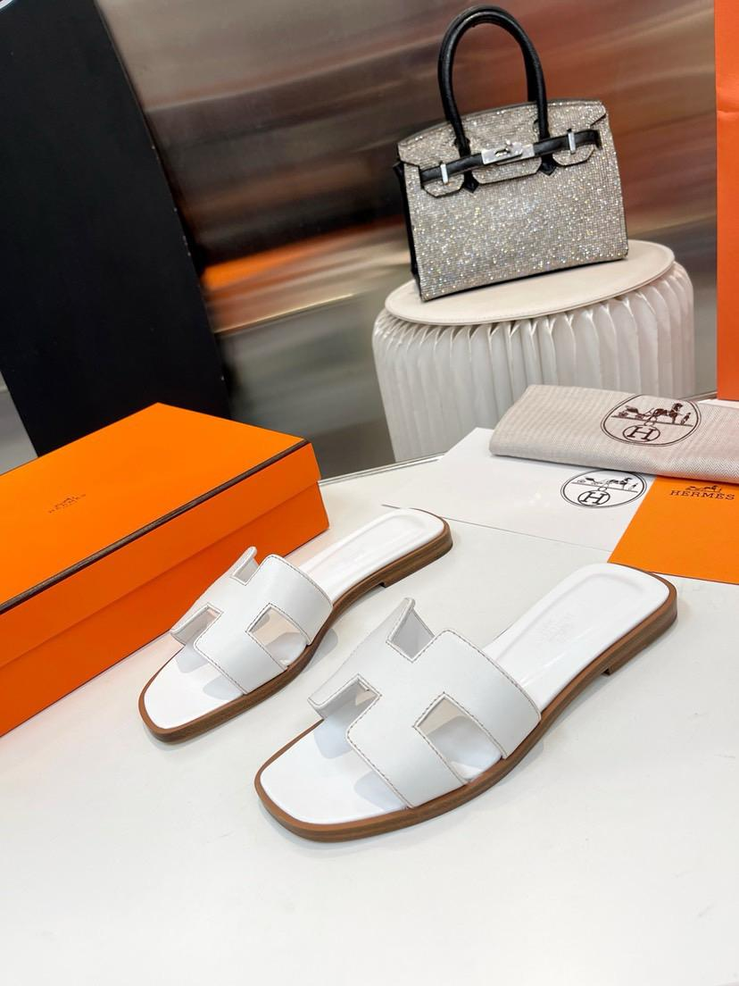 Hermes leather sandals