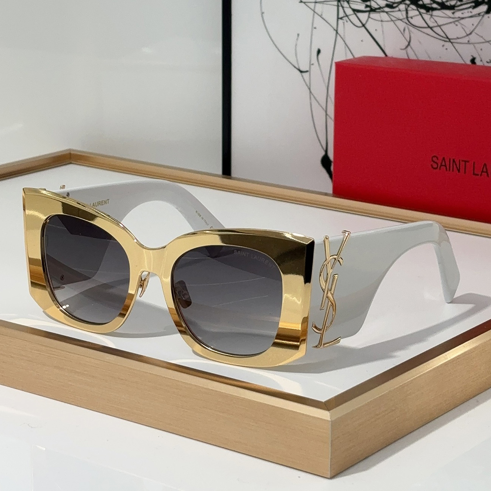 Saint Laurent YSL Logo Embellished Sunglasses Top Quality