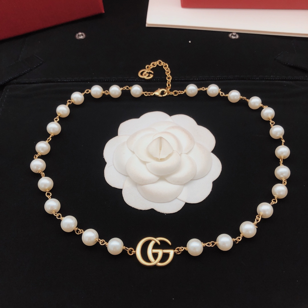 Gucci Pearl Necklace Jewelry