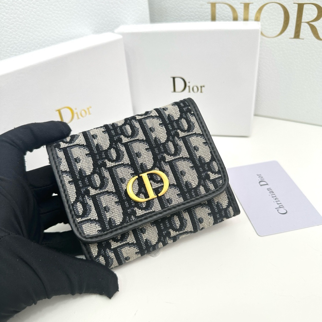 Dior 30 Montaigne Three Fold Wallet