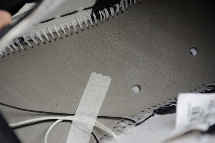 Air Jordan 1 Retro High OG Bred Toe 555088-610