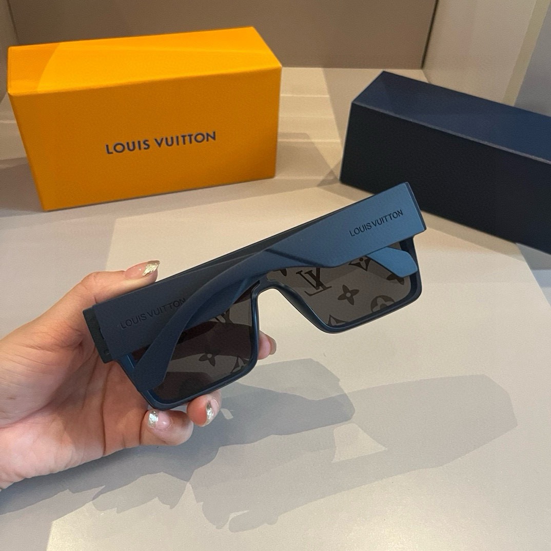 Louis Vuitton printed sunglasses