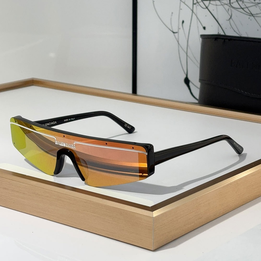 Balenciaga Mirror Logo sunglasses Top quality