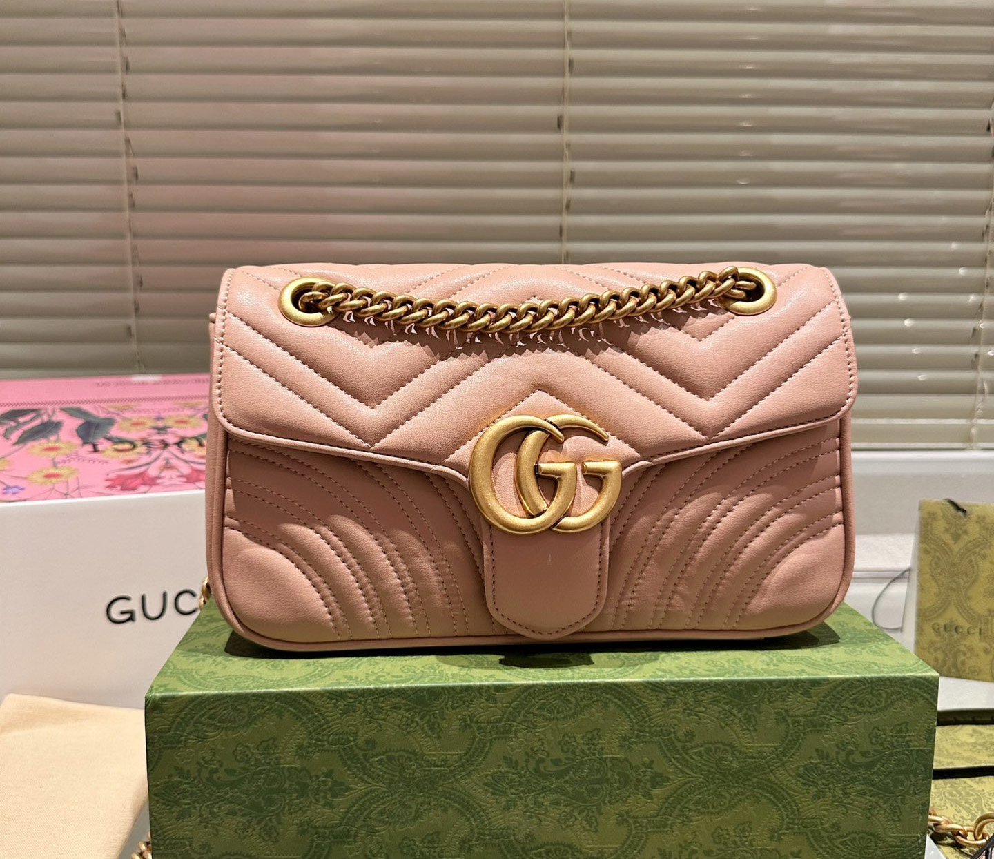 Gucci GG Marmont Small & Mini Shoulder Bag-Red